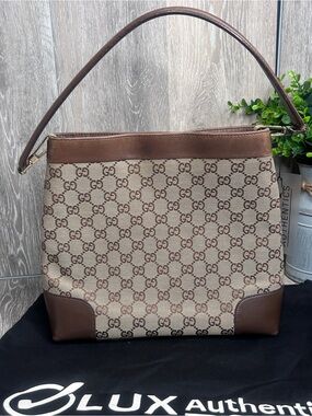 Gucci GG Canvas Shoulder Bag Brown Leather Trim Authentic Vintage Purse